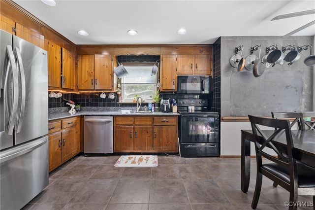 7115 Conifer Rd, Chesterfield, VA 23237