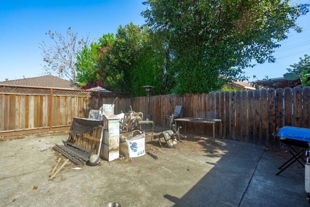 1120 Locust Street, San Jose, CA 95110