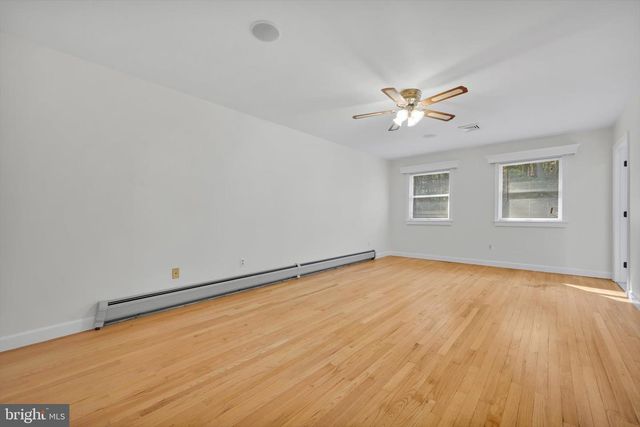 2377 STALLION DR, Auburn, PA 17922