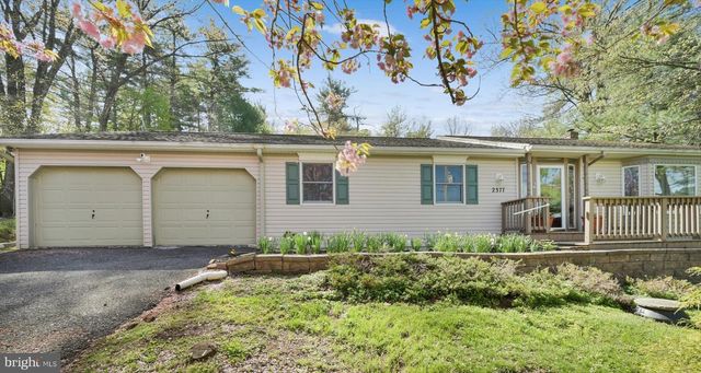 2377 STALLION DR, Auburn, PA 17922