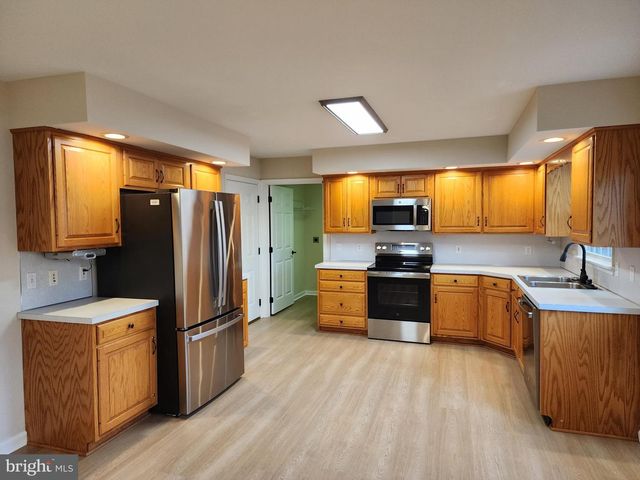 161 ELDERBERRY SPRING CT, Waynesboro, PA 17268