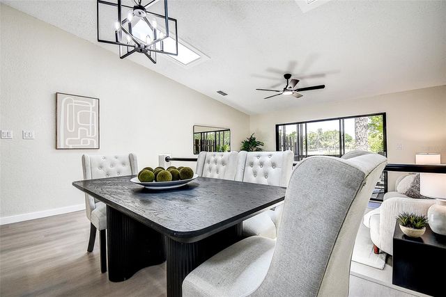 6204 92ND PLACE N 3705, Pinellas Park, FL 33782