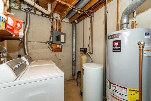 2855 24th Street NW, Rochester, MN 55901