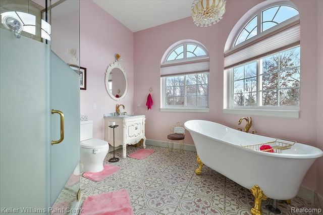 68050 Hillside Lane, Washington, MI 48095