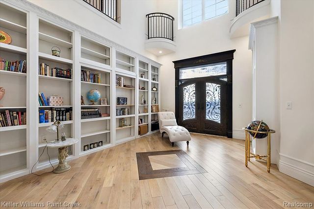 68050 Hillside Lane, Washington, MI 48095