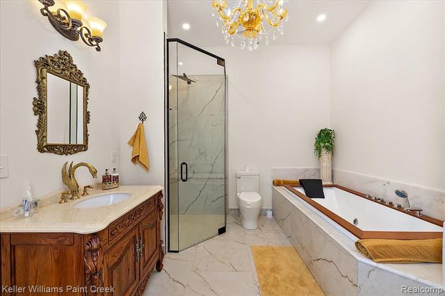 68050 Hillside Lane, Washington, MI 48095