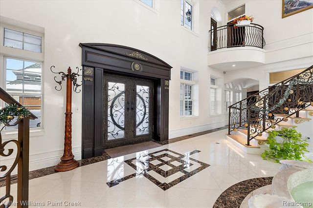 68050 Hillside Lane, Washington, MI 48095