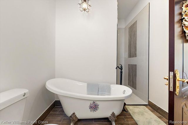 68050 Hillside Lane, Washington, MI 48095