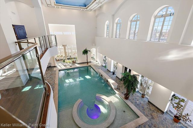 68050 Hillside Lane, Washington, MI 48095