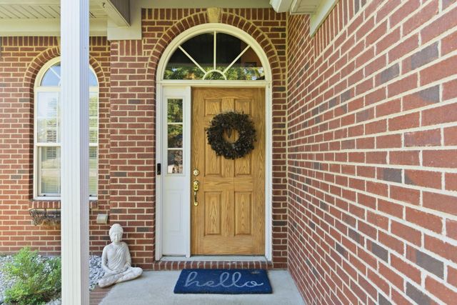 108 Back Stretch Drive, Georgetown, KY 40324