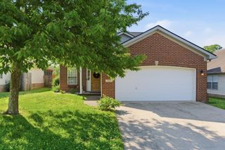 108 Back Stretch Drive, Georgetown, KY 40324