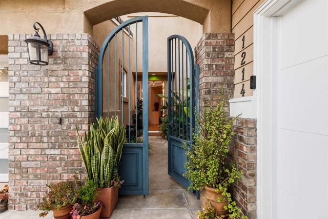 1214 Wind Star Way, Carlsbad, CA 92011