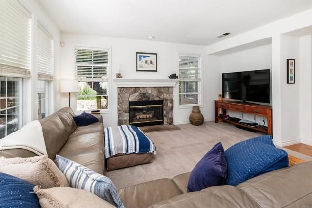 1214 Wind Star Way, Carlsbad, CA 92011