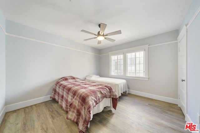 2982 W 15th Street, Los Angeles, CA 90006