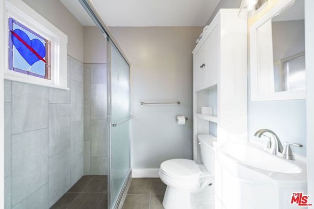 2982 W 15th Street, Los Angeles, CA 90006