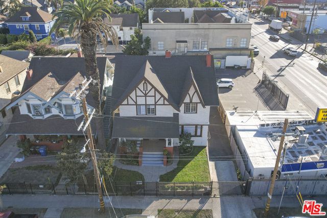 2982 W 15th Street, Los Angeles, CA 90006