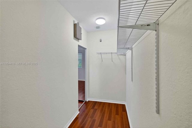 8955 SW 207th St, Cutler Bay, FL 33189