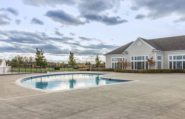 6239 Crystal Downs Drive, Grand Blanc, MI 48439