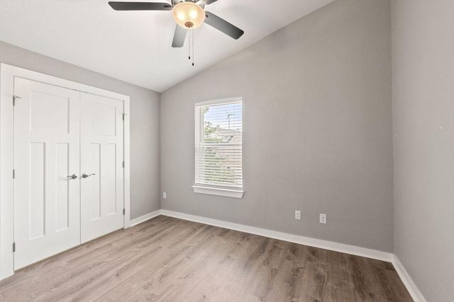 20 Tate LN 119, Round Rock, TX 78665