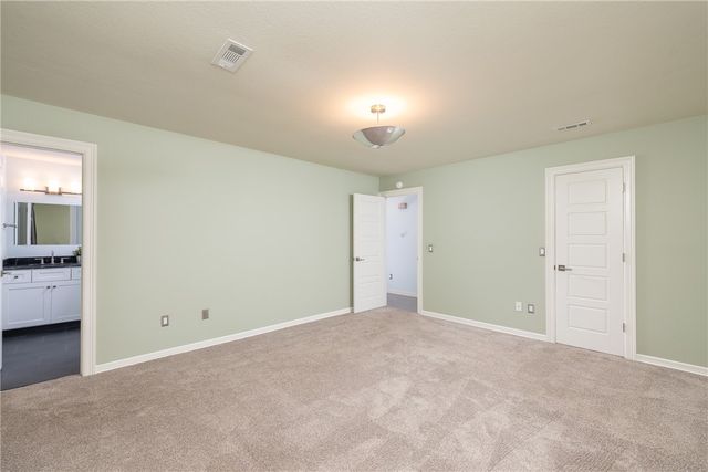 1703 SE P Street, Bentonville, AR 72712