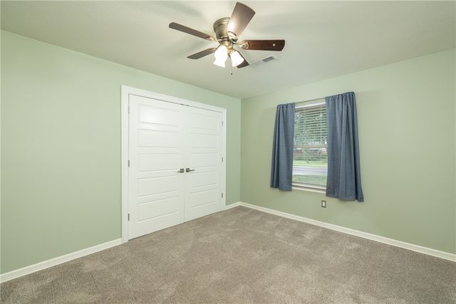 1703 SE P Street, Bentonville, AR 72712