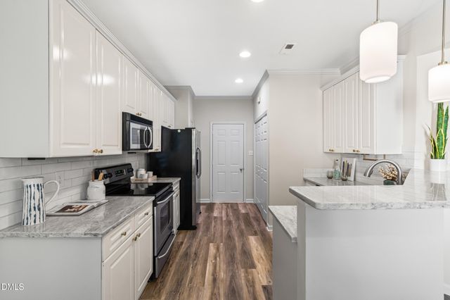 11035 Southwalk Lane, Raleigh, NC 27614