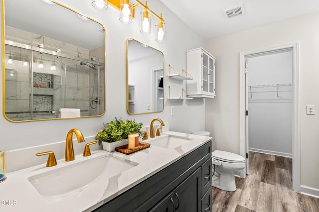 11035 Southwalk Lane, Raleigh, NC 27614