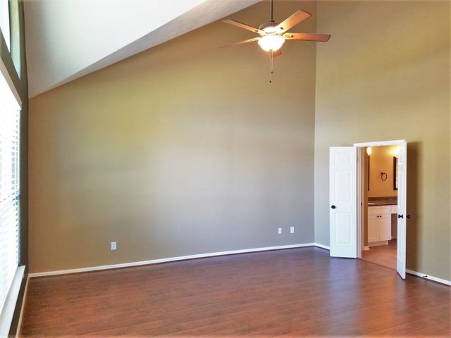 2103 Blue Water Bay Drive, Katy, TX 77494