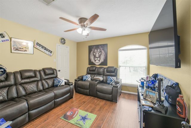 2103 Blue Water Bay Drive, Katy, TX 77494