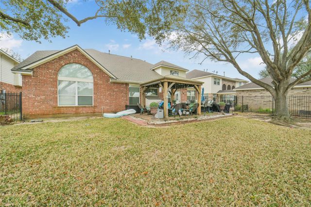 2103 Blue Water Bay Drive, Katy, TX 77494