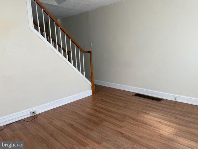 4819 OGLE ST, Philadelphia, PA 19127