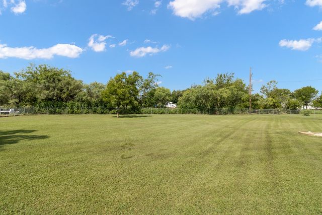 149 SW County Road 0020, Corsicana, TX 75110