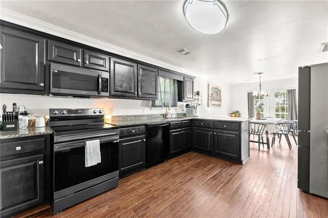 413 Rolling Meadows Drive, Cleveland, GA 30528