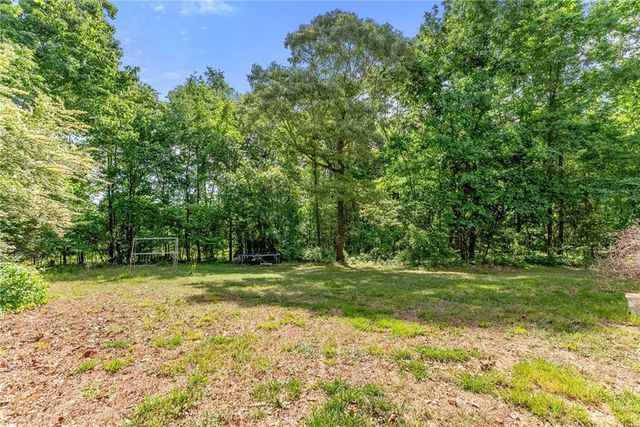 413 Rolling Meadows Drive, Cleveland, GA 30528