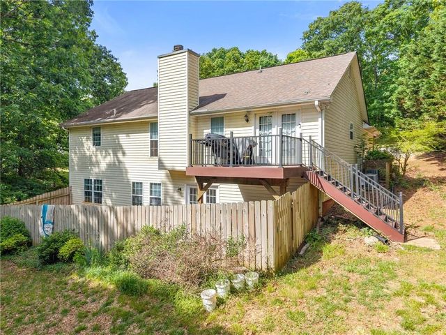 413 Rolling Meadows Drive, Cleveland, GA 30528