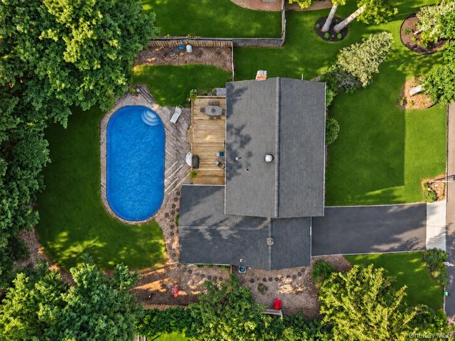 50 Glenridge Avenue, Stony Brook, NY 11790