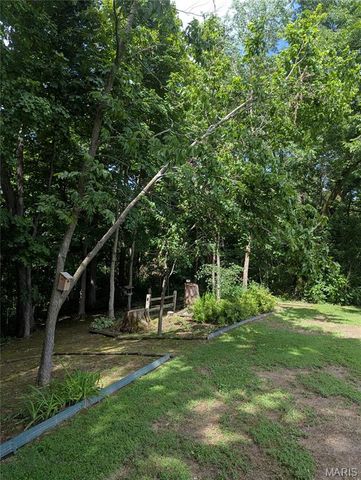 7 Fisher Lane, Greenville, IL 62246