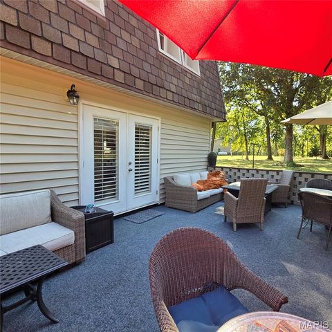 7 Fisher Lane, Greenville, IL 62246