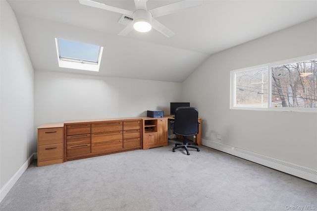 2 N Strawberry Hill Lane, West Nyack, NY 10994