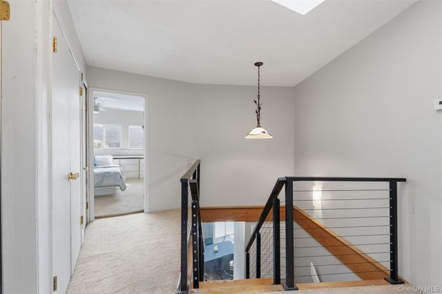 2 N Strawberry Hill Lane, West Nyack, NY 10994