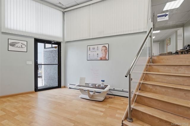 2 N Strawberry Hill Lane, West Nyack, NY 10994