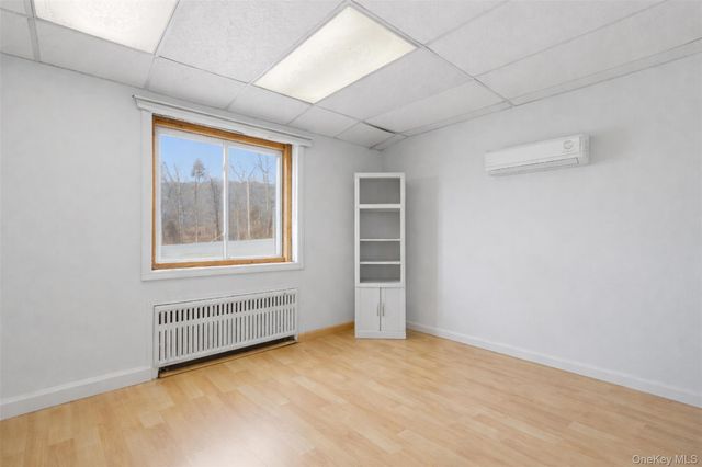 2 N Strawberry Hill Lane, West Nyack, NY 10994