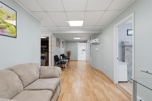 2 N Strawberry Hill Lane, West Nyack, NY 10994