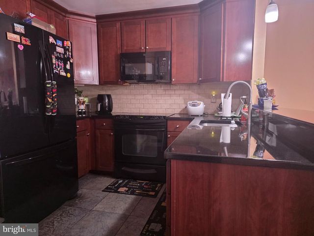 1502 ROBERTS WAY, Voorhees, NJ 08043