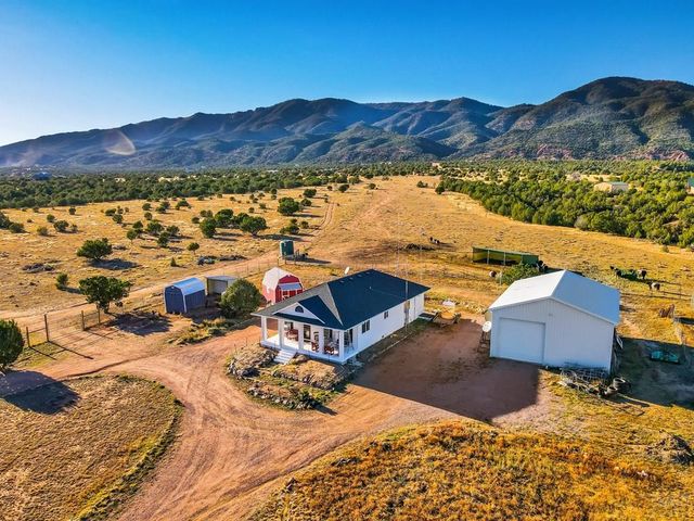8200 County Road 132, Penrose, CO 81240