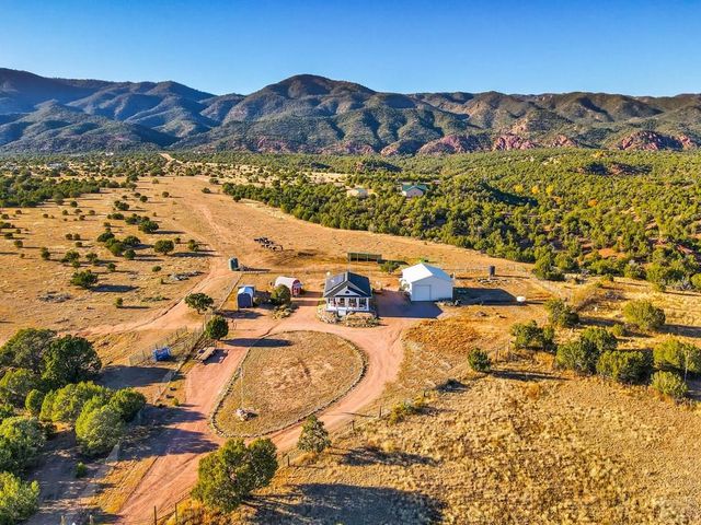 8200 County Road 132, Penrose, CO 81240