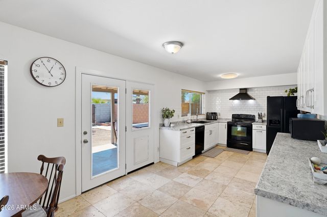 1029 W CARTER Drive, Tempe, AZ 85282