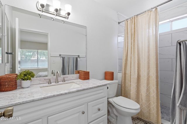 1029 W CARTER Drive, Tempe, AZ 85282