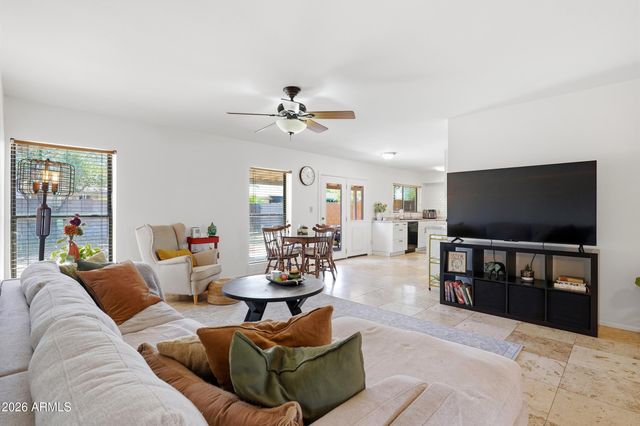 1029 W CARTER Drive, Tempe, AZ 85282