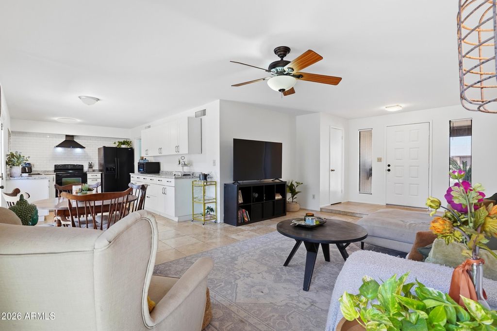 1029 W CARTER Drive, Tempe, AZ 85282 — photo 5